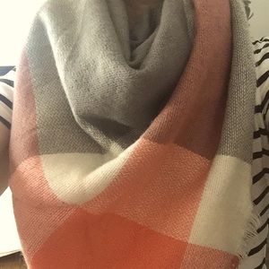 Cozy blanket scarf, perfect for winter